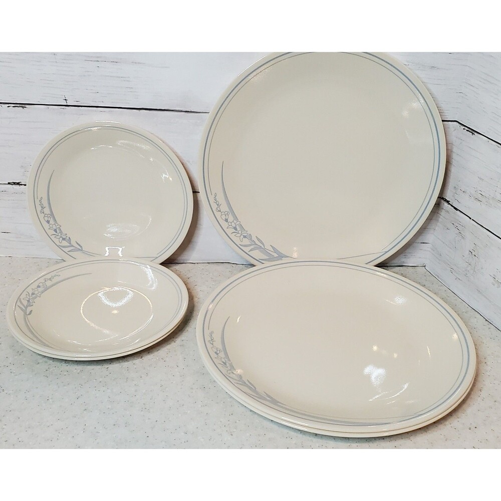Vintage Corelle Blue Lily Dinner Plates Bread Butter Plates Set of 6